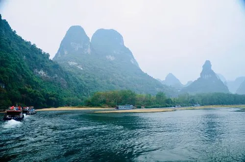 独特工业高端
